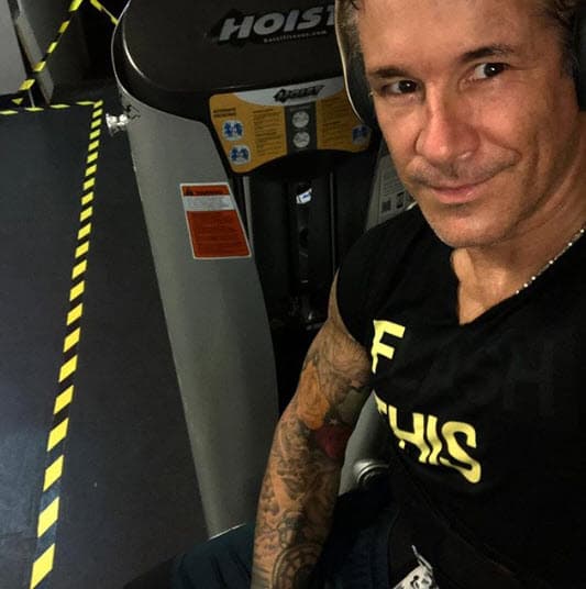 Además de ver con buenos ojos la asistencia de Fernando a Cannes, el protagonista de 'Rosalinda' dijo considerar a Colunga para que participe en su próximo proyecto cinematográfico.