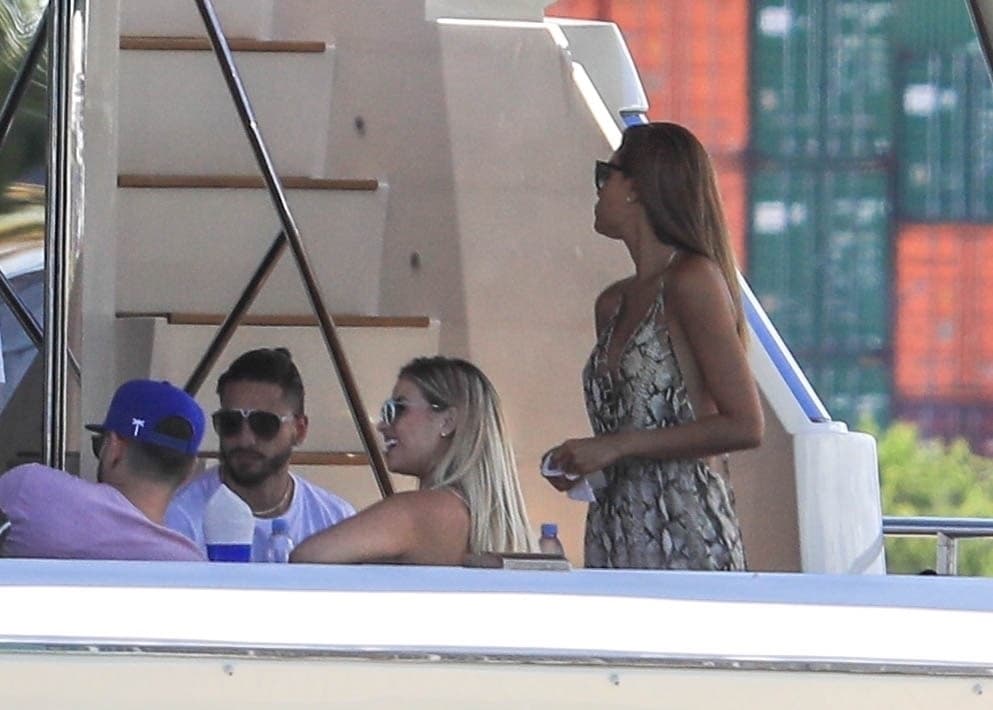 No sería la primera vez que a Maluma y a Ariadna se les viera juntos en Miami.