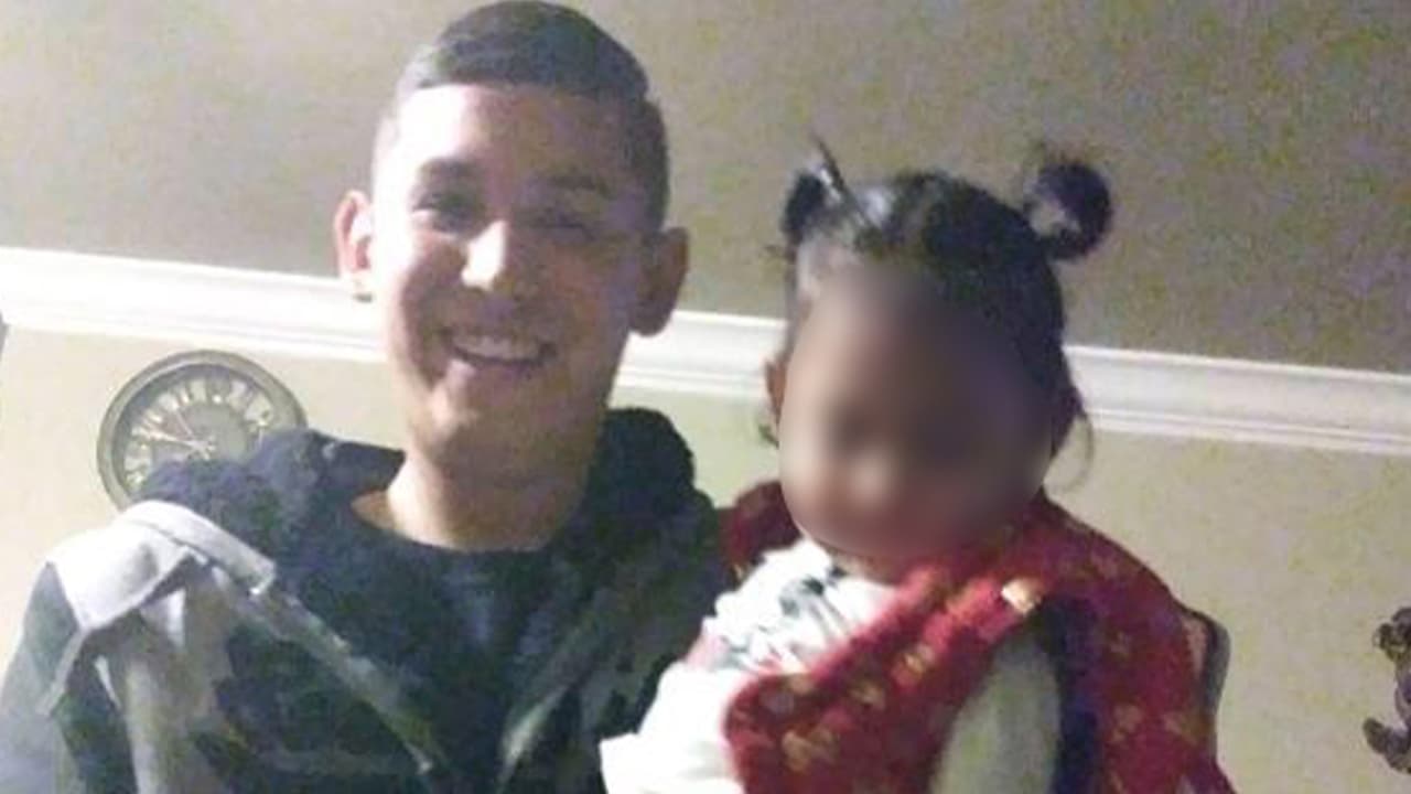 Olguín era padre de una niña de 3 años.