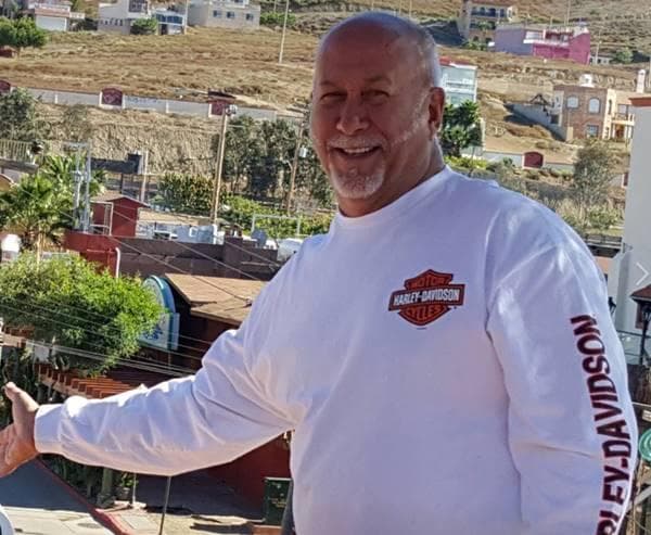 Un hombre estadounidense muere baleado por el narco en una marisquería de Tijuana