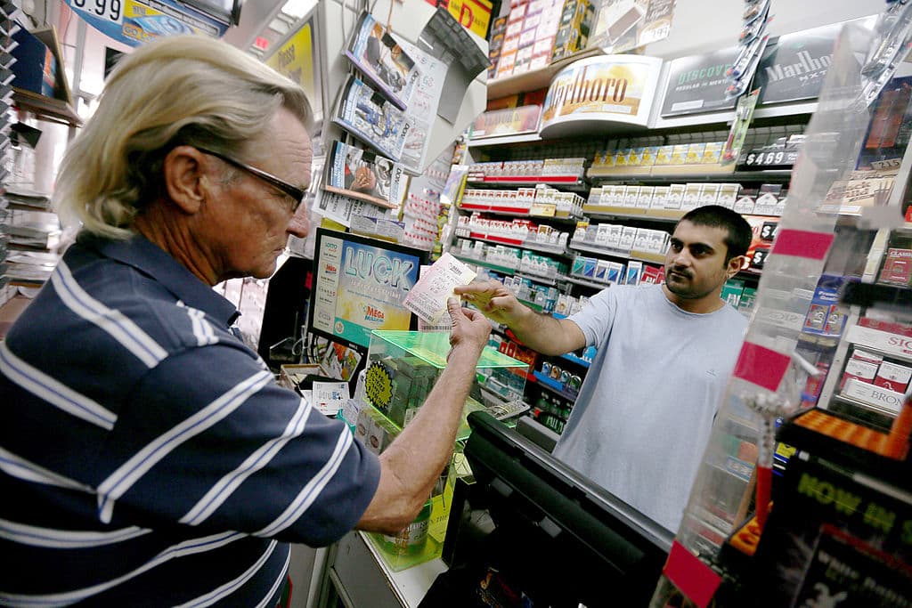 Justo para Navidad: Mega Millions acumula $510 millones este fin de semana