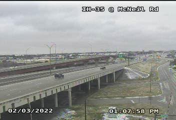 Ten mucho cuidado en puentes, rampas, pasos elevados y áreas sombreadas, ya que tienden a congelarse primero.
<br>