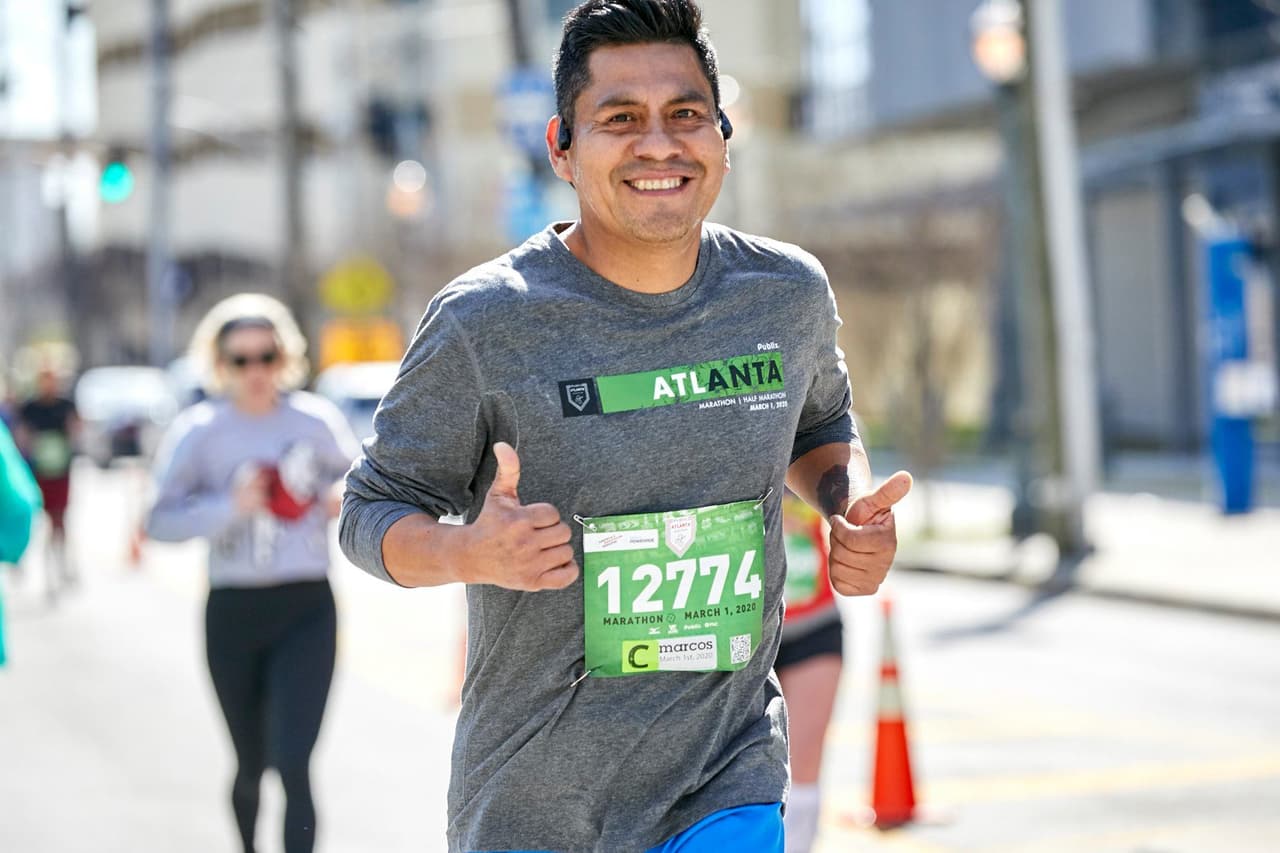 <b>Evento</b>: 2024 Publix Atlanta Marathon Weekend
<br>
<b>Fechas</b>: 24 y 25 de febrero 
<br>
<b>Lugar</b>: Home Depot Backyard - 1 Backyard Way. Atlanta, GA 
<br>
<b>Sitio web</b>: 
<a href="https://www.atlantatrackclub.org/2024-publix-atlanta-marathon-weekend">https://www.atlantatrackclub.org/2024-publix-atlanta-marathon-weekend</a> 
<br>
<br>Las pruebas de 5K y juveniles se llevan a cabo el sábado, mientras que la maratón completa y la media maratón se llevan a cabo el domingo.