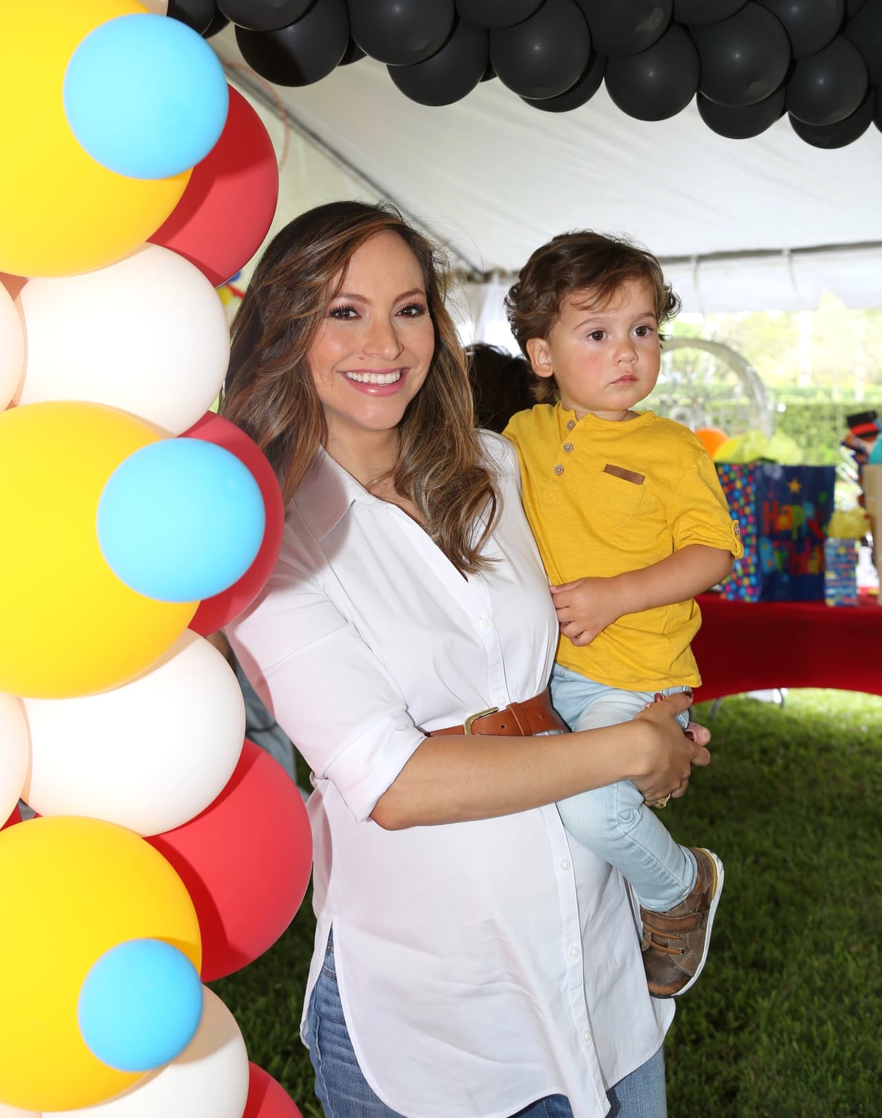 Marzo, 19, 2016: Mami Satcha y su Baby Bruce se fueron de fiesta.