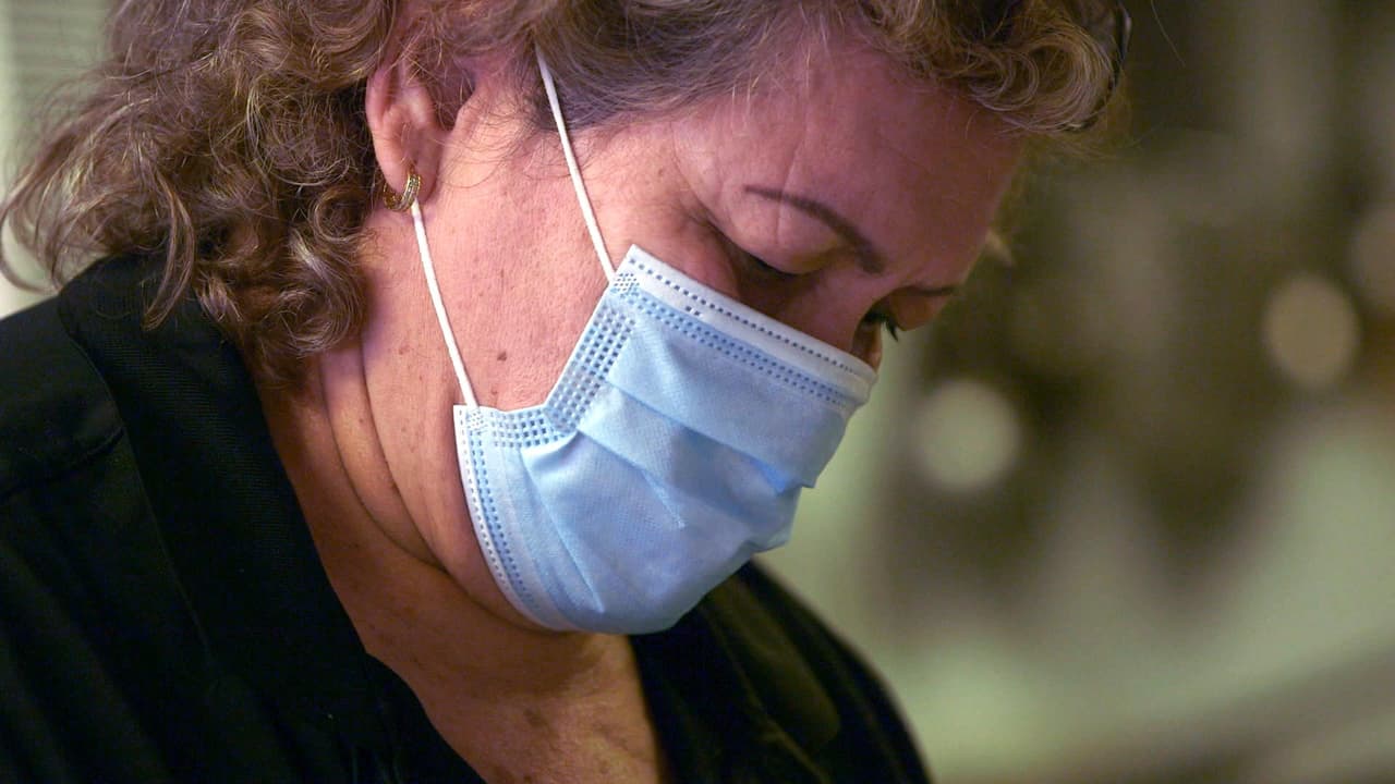 Carmen Castellanos abandonó Michoacán hace 30 años con su esposo y sus tres hijos, y trajo con ella las recetas y el amor de su madre por la cocina.