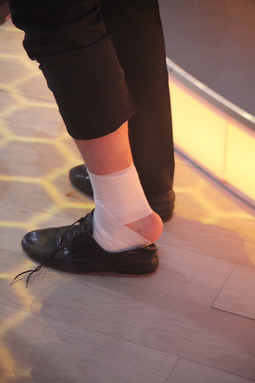 Paul debía volver al escenario a escuchar el dictamen final de los jueces.