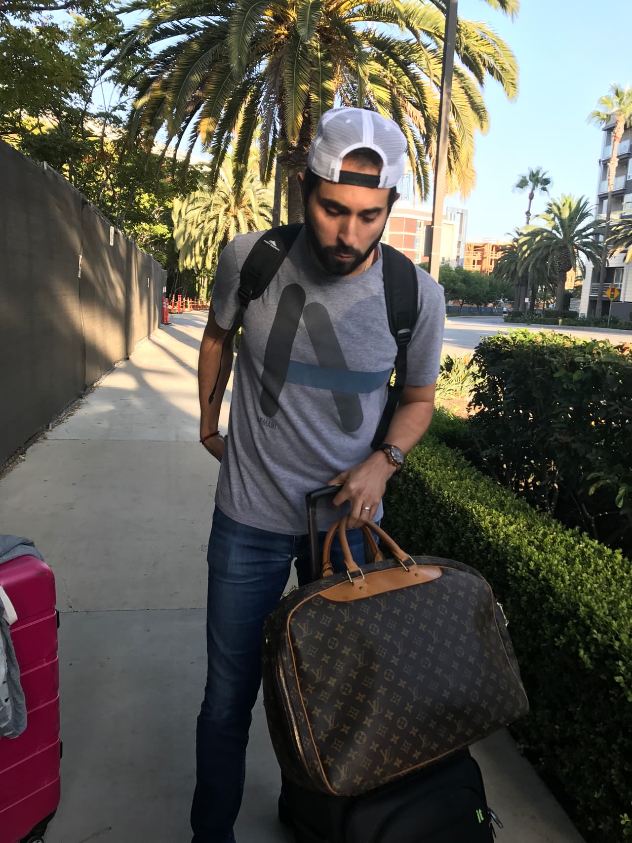 Los tres locutores se fueron a las calles de Dallas y tuvieron la oportunidad de conocer algunos de sus seguidores.