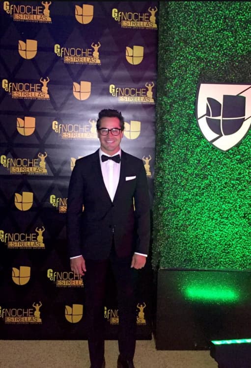 En una ocasión cantó "La Cigarra" para la Primera Dama de China en su visita a México.