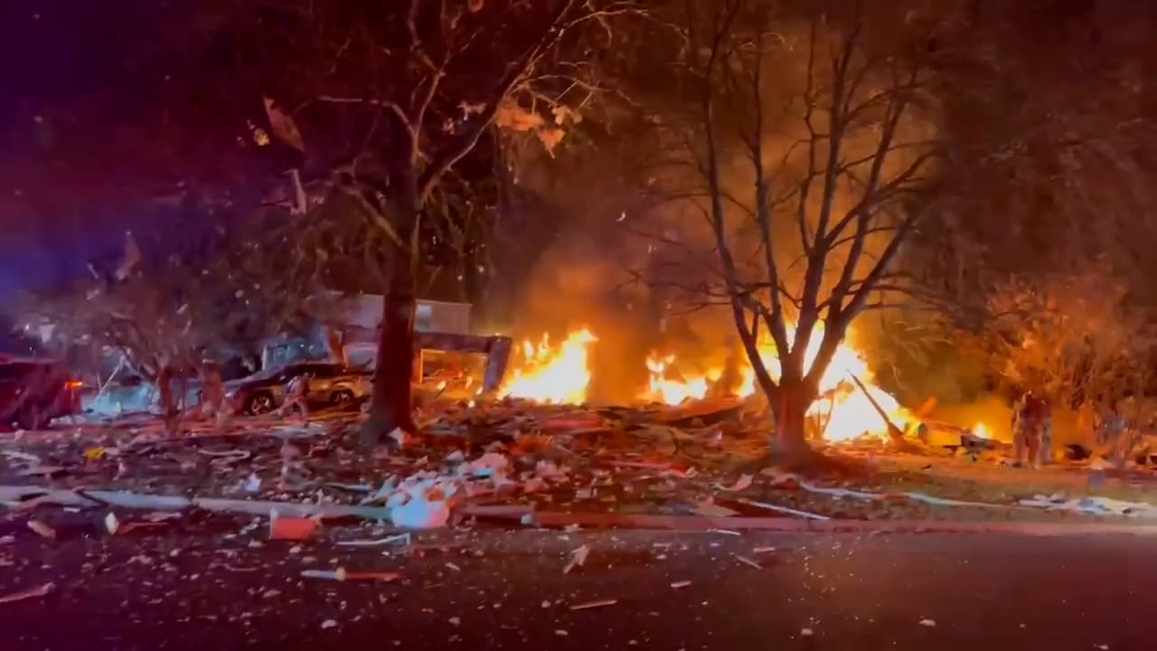 Revelan nuevas imágenes tras explosión "catastrófica" en el condado Loudoun, en Virginia