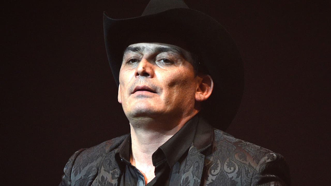 El portal 'El Mañana' reportó que cuando abandone el hospital, José Manuel tendrá que seguir con su tratamiento y será sometido a una terpaia física para descontracturar sus músculos. El doctor Luis Enrique Pérez Chávez dijo que el cantante abandonaría este sábado 22 de agosto el hospital, aunque nada ha sido confirmado.