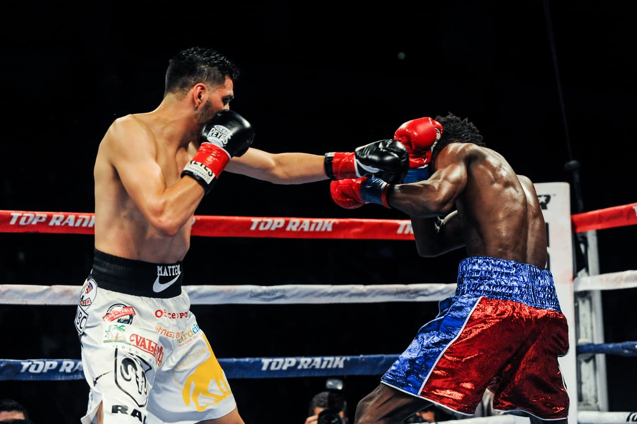 Solo Boxeo en Fresno con las peleas del año.