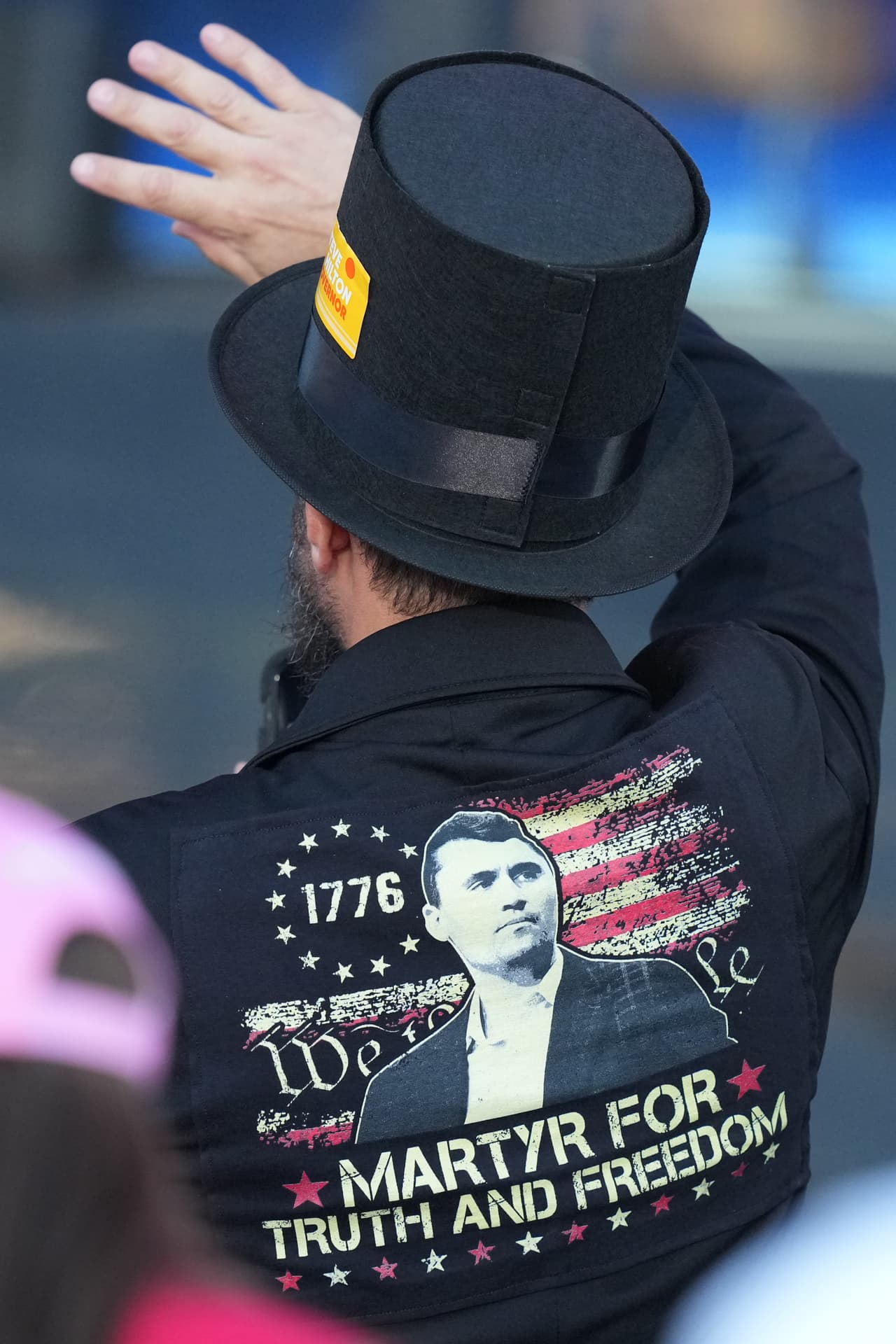 La gente llega antes del discurso del presidente Donald Trump en la inauguración de la Gran Feria Estatal Americana en el National Mall, el miércoles 24 de junio de 2026, en Washington.