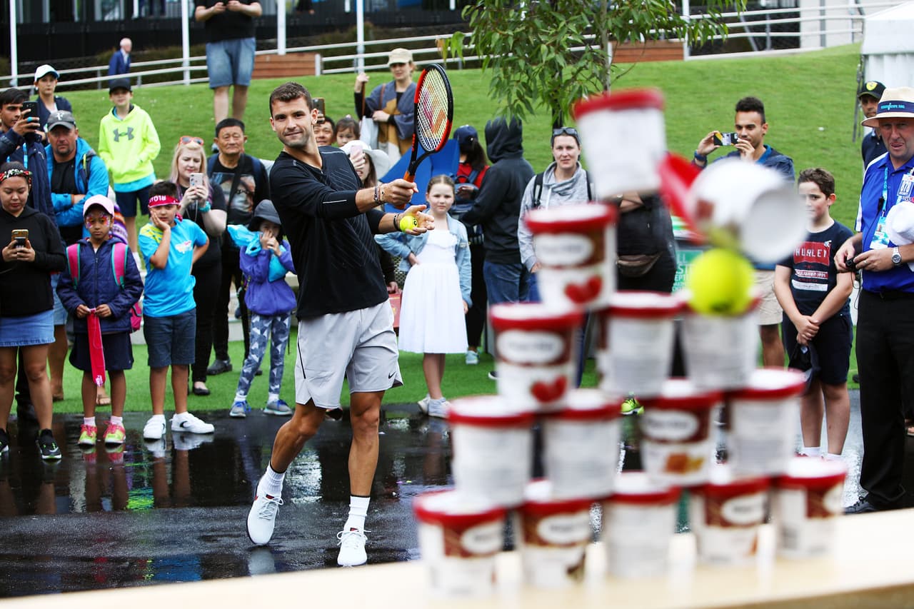 El tenista aprovechó pare demostrar ante el público sus cualidades, con las que busca volver al protagonismo en el evento en el que parte como tercer cabeza de serie.