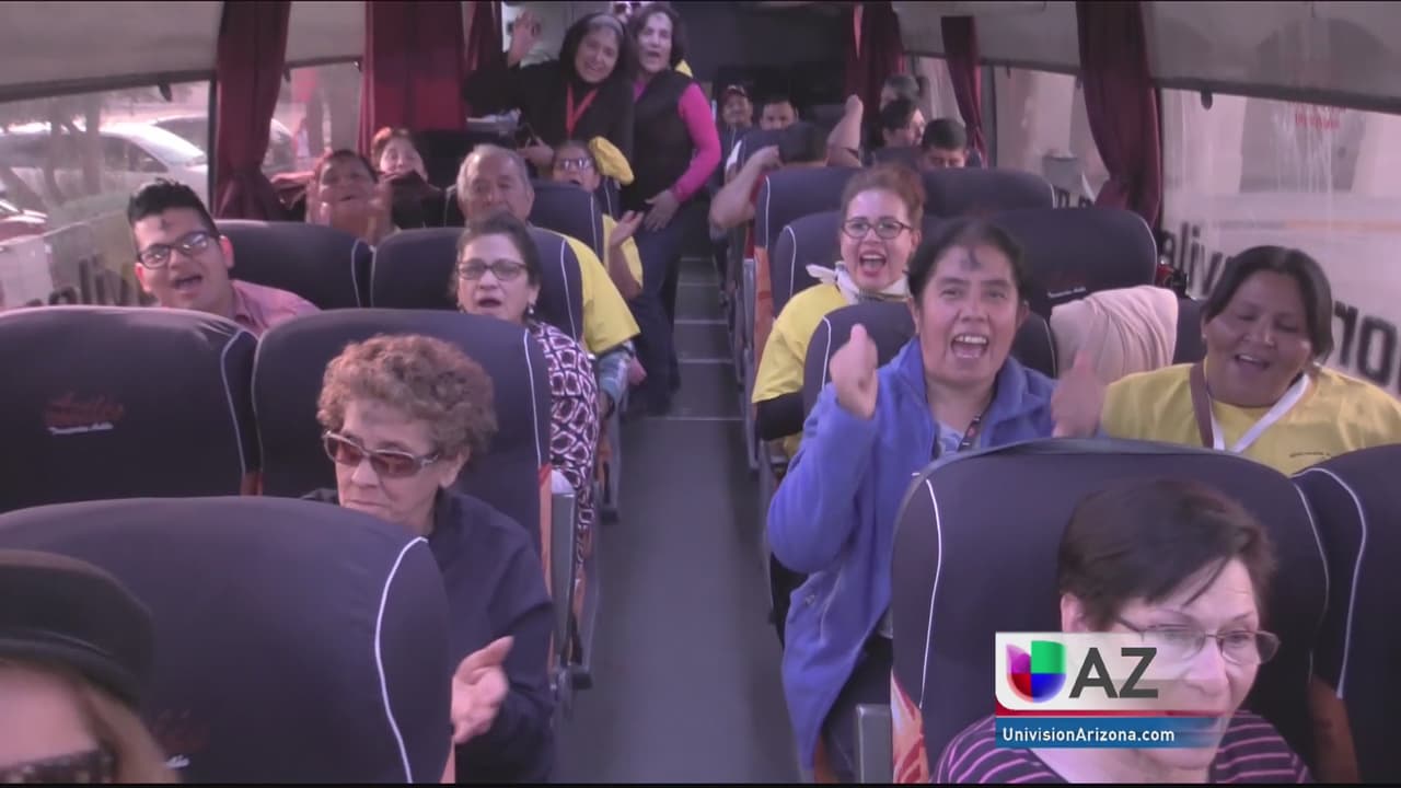 Arizonenses emprenden viaje para ver al Papa en México