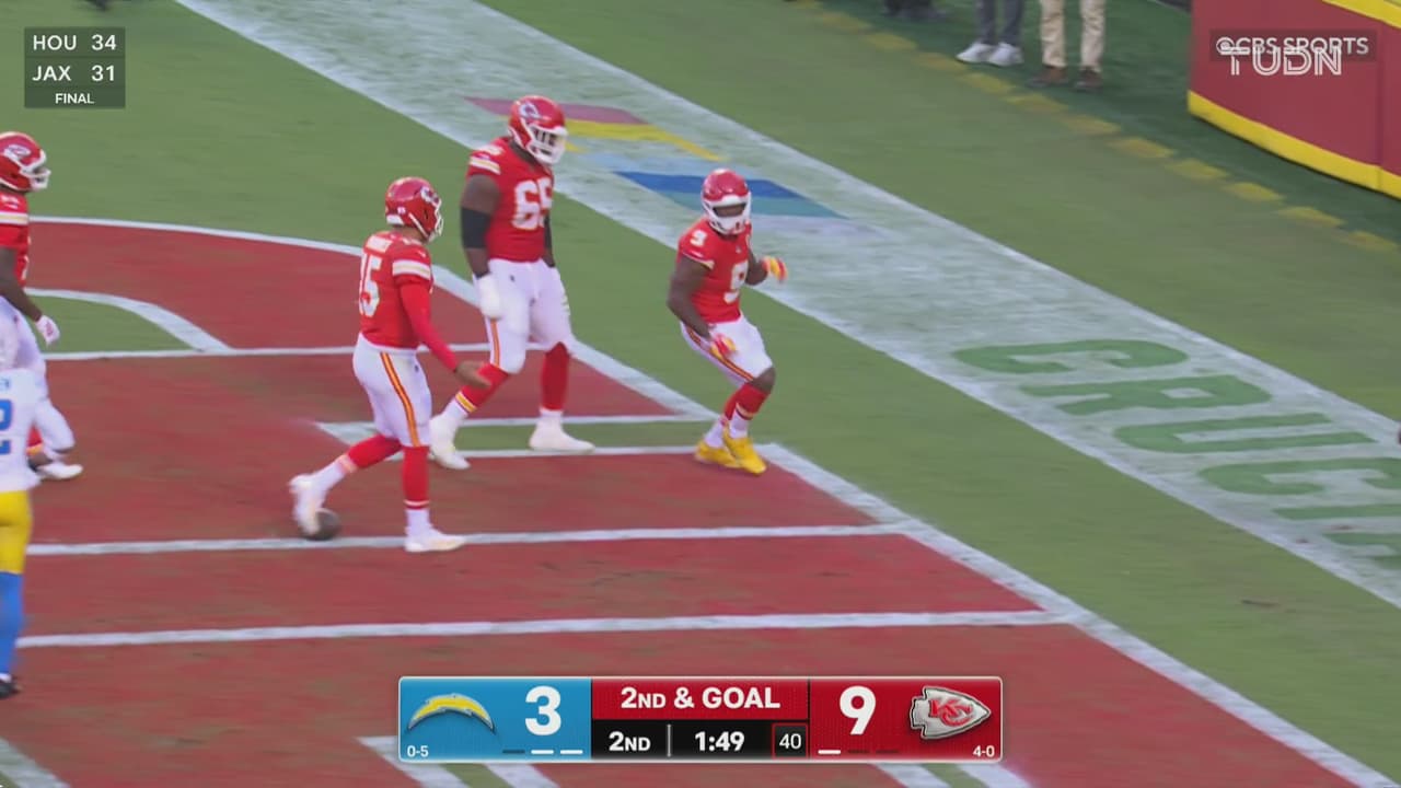 Los Chiefs vuelven a pegar con Kenneth Walker III