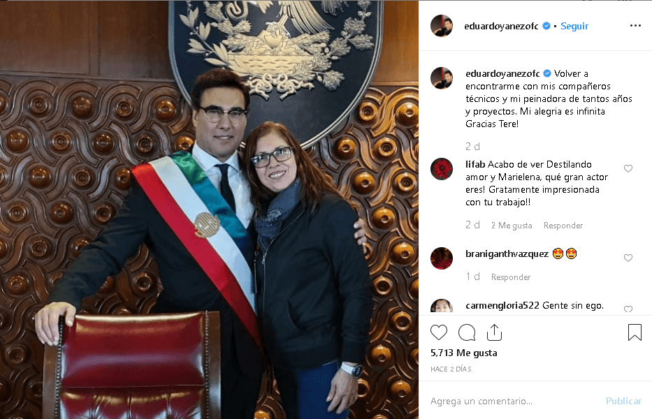 En una de ellas, el actor externó su agradecimiento al personal de la producción: "Volver a encontrarme con mis compañeros técnicos y mi peinadora de tantos años y proyectos. Mi alegría es infinita. ¡Gracias Tere!", 
<a href="https://www.instagram.com/p/B0UAKnKnNDi/" target="_blank">escribió en su red social</a>.