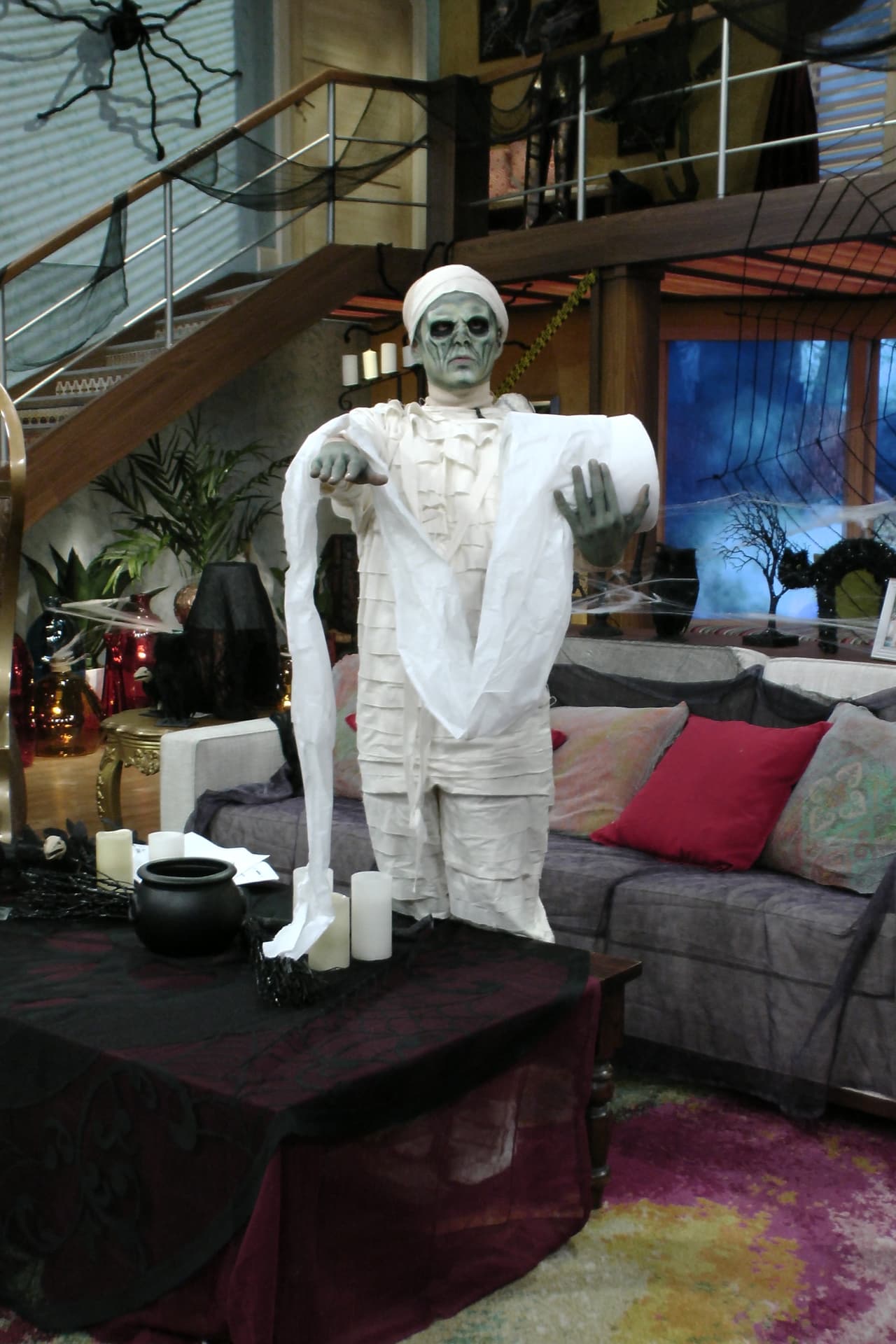 La momia del faraón Tutan Flaco llegó a Despierta América.