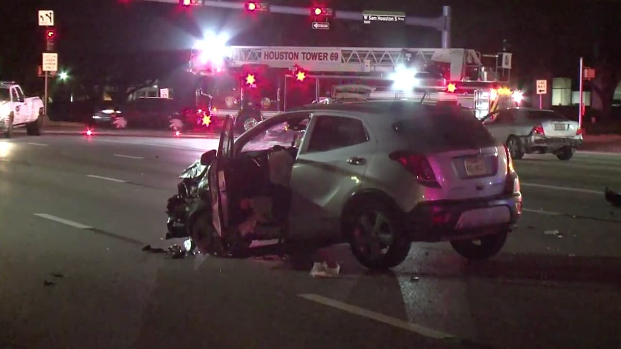Cuatro vehículos involucrados en un accidente al oeste de Houston