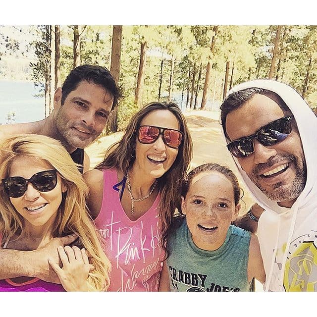 Además el chileno puede presumir que son una familia muy sana pues hasta se ejercitan juntos.