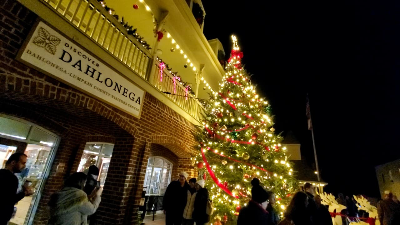 Quienes buscan una Navidad más “tradicional”, deberán ir Dahlonega.