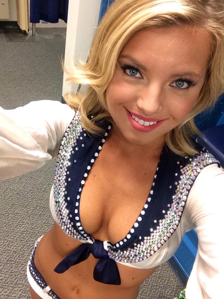 Esta sexy chica es integrante de las Sea Gals desde hace tres años. ¡Checa lo mejor de ella!