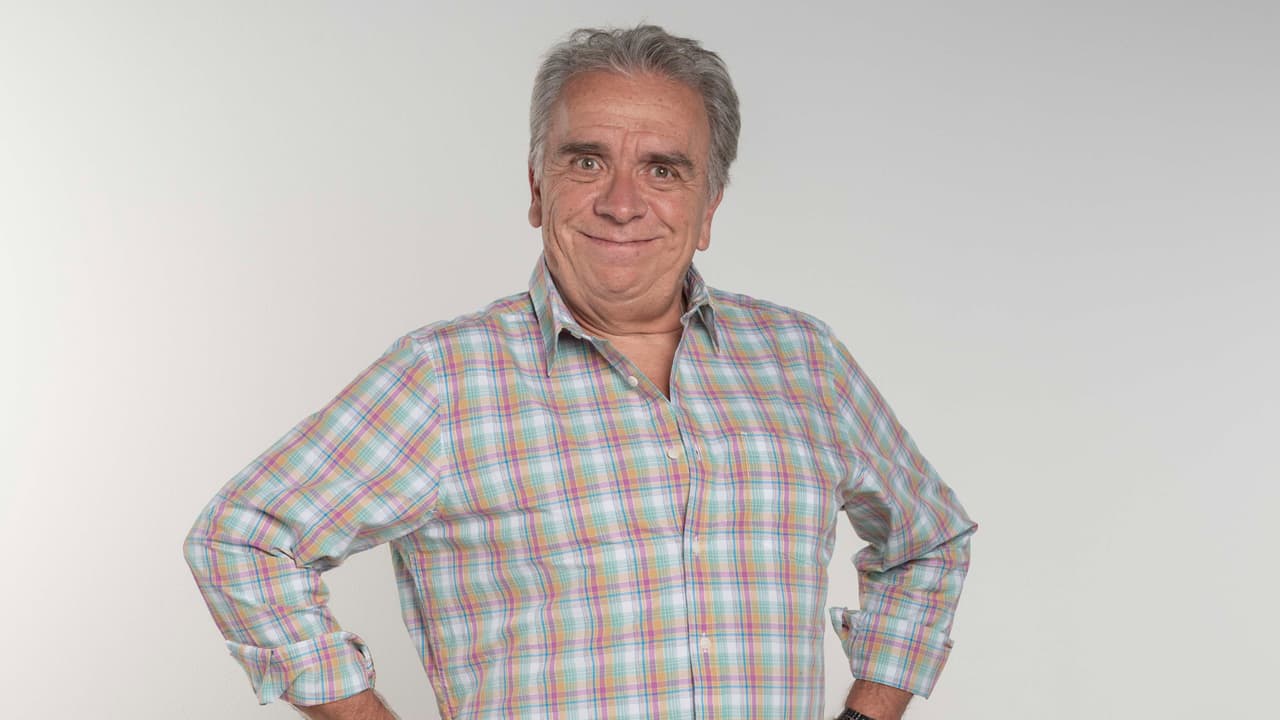 José Elías Moreno es Crispín.