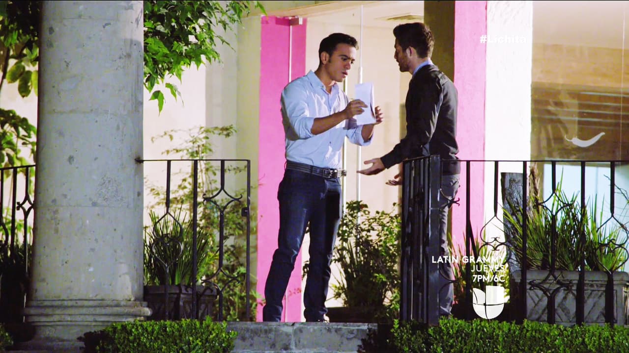 ¡Eres un héroe Roberto! Gracias a ti dejaron de chantajear a Alex.