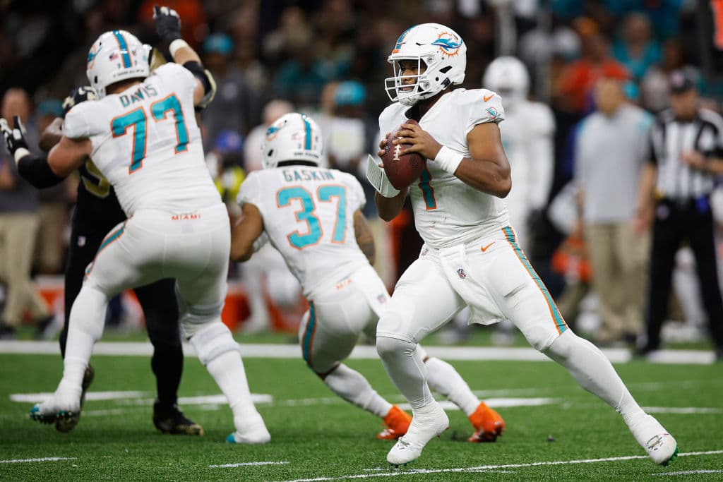 Los Dolphins soprenden en Nuevo Orleans y vencen fácilmente a los Saints 20-3 en el Mercedes-Benz Superdome.