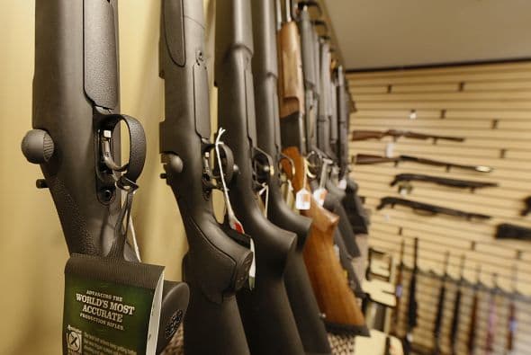 El presidente Barack Obama dijo que la aprobación en el Congreso Federal de las nuevas medidas de control de armas será más difícil que lograr la reforma a las leyes de inmigración. Ver toda la información