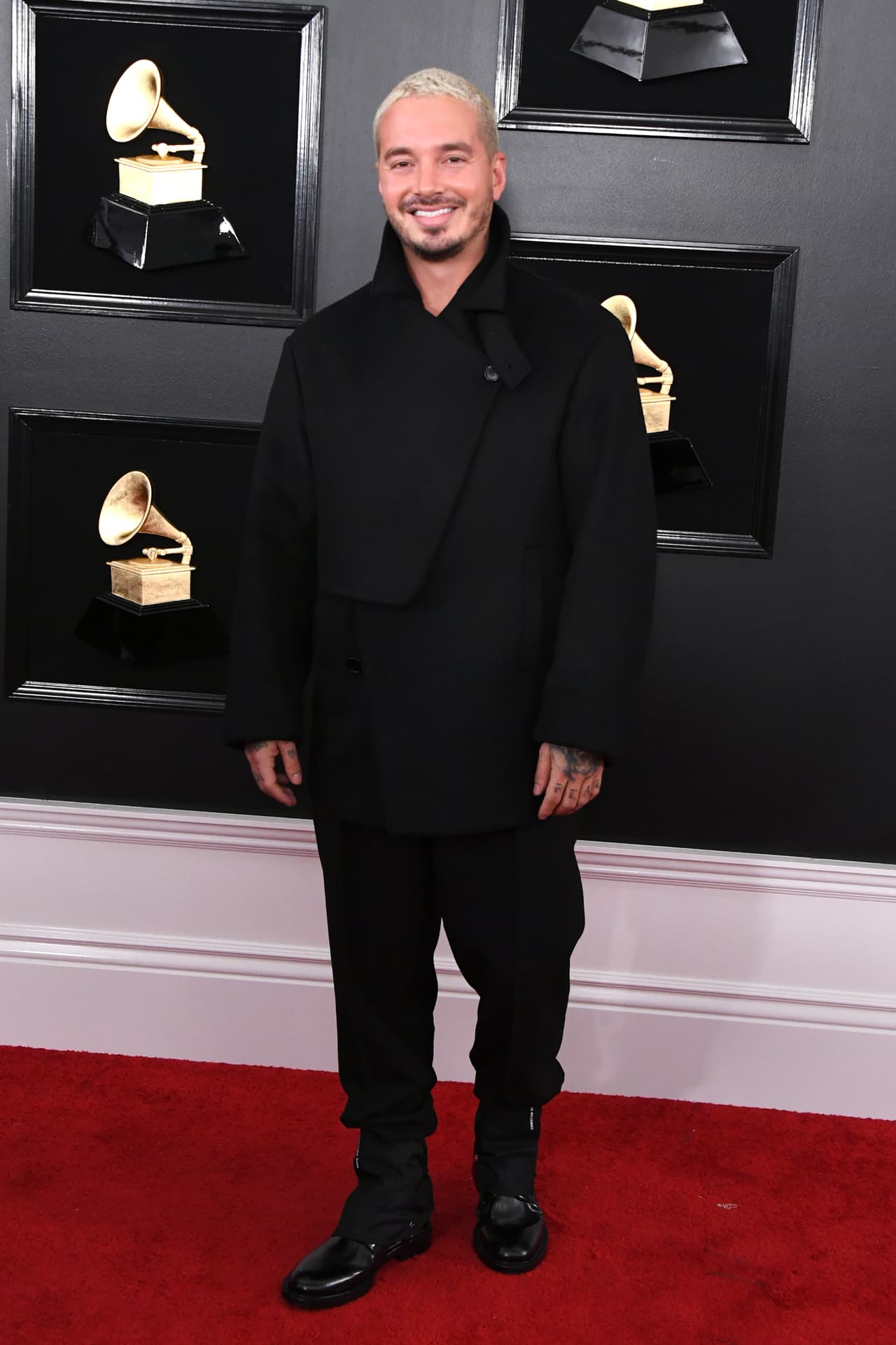 <br>El reggaetón estará presente para apoya a Venezuela con J Balvin, uno de los artistas con más nominaciones (en 12 categorías) a Premio Lo Nuestro.
<br>
