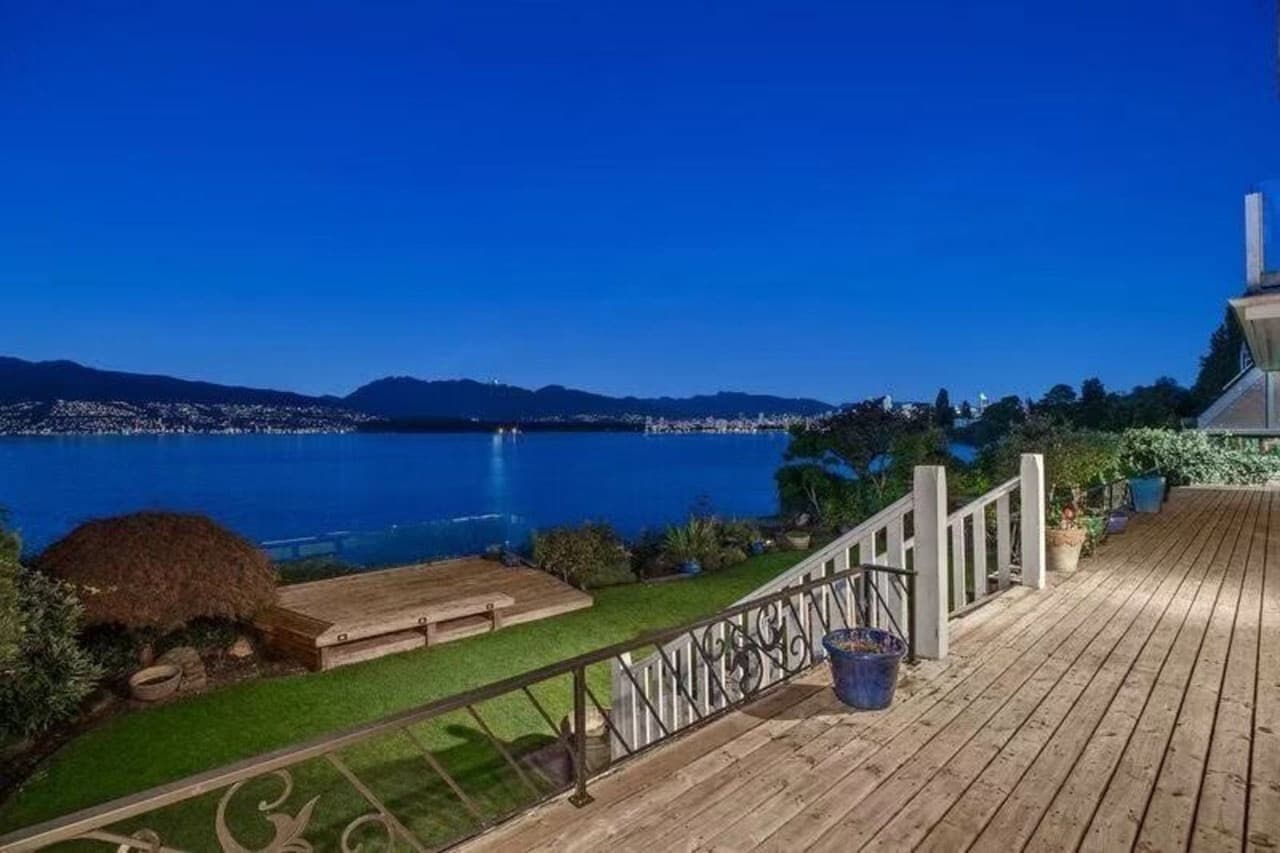 La enorme residencia tiene 108 años de antigüedad.