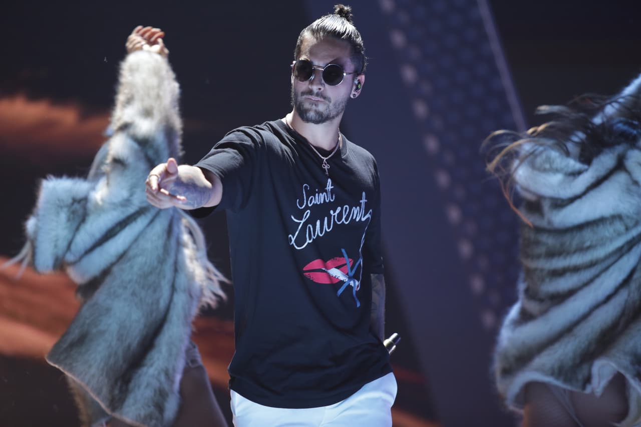 ‘Chantaje’ fue el primer sencillo del disco ‘El Dorado’ y Maluma apareció en el videoclip junto a la cantante.