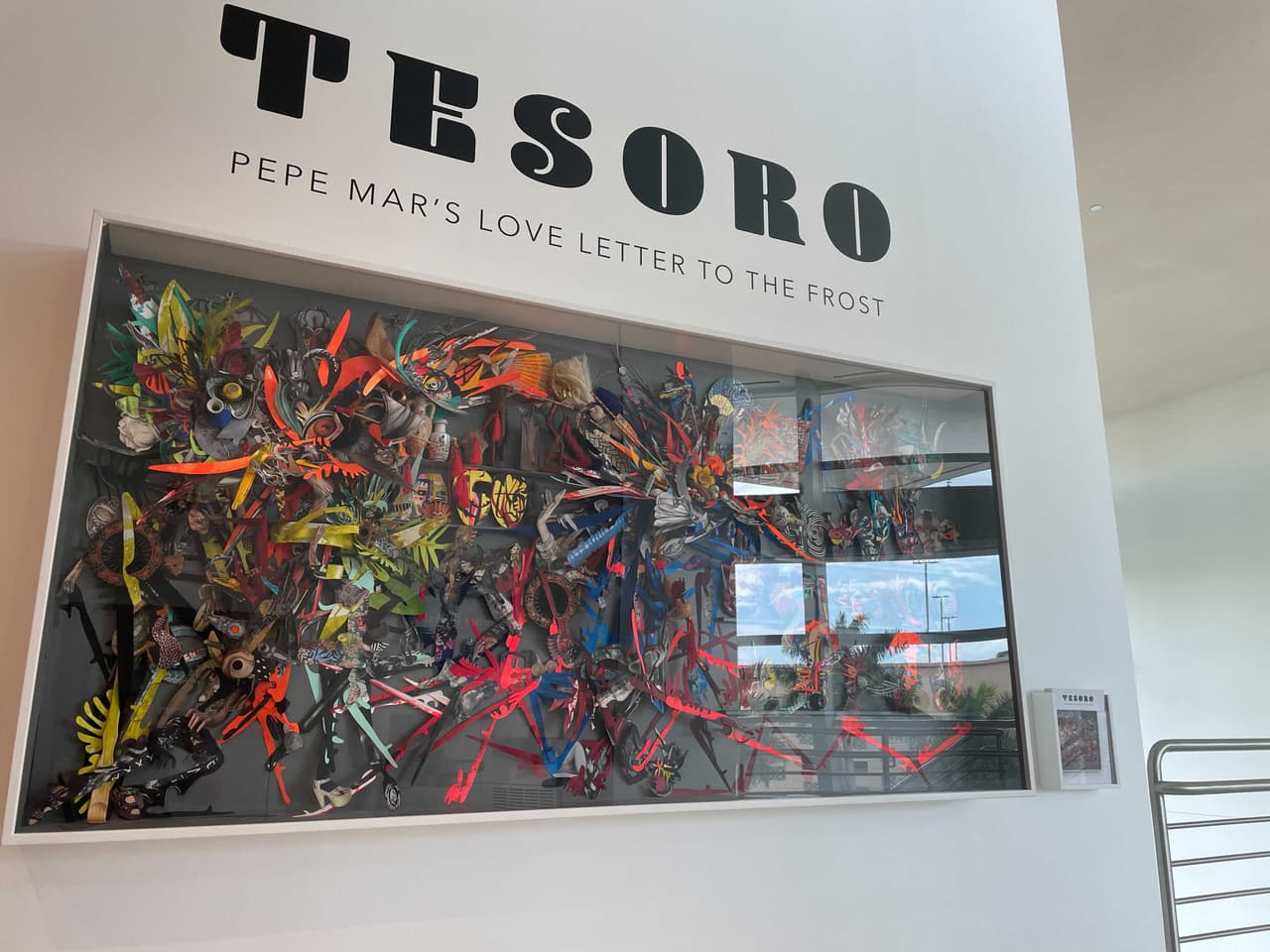 'Tesoro' del escultor mexicano Pepe Mar es la exposición ubicada en el tercer piso.