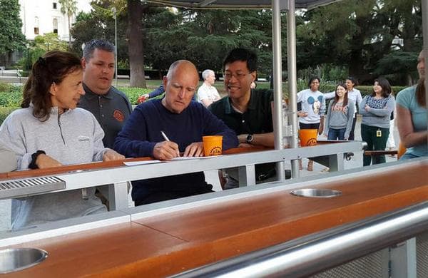 Jerry Brown. Brew Bikes