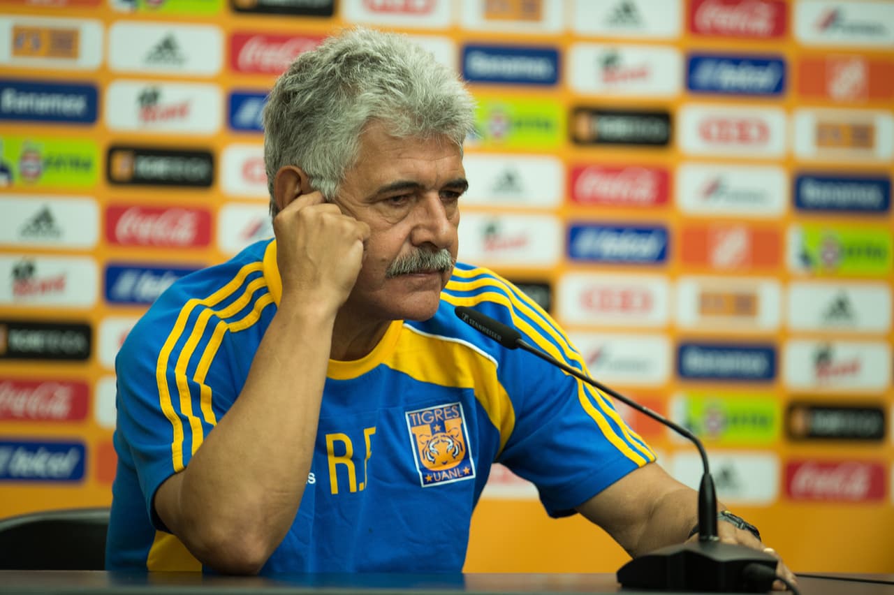 Ricardo 'Tuca' Ferretti lamentó muerte de Juan Gabriel