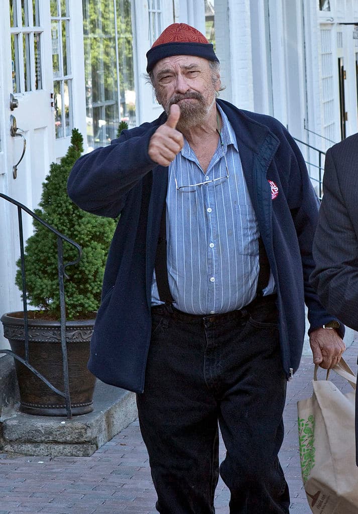 En 2010 pasó por momentos difíciles, pues fue arrestado y acusado de portar un arma en estado ebriedad, robo en primer grado y allanamiento de morada. Después de declararse culpable, recibió una sentencia de prisión suspendida de dos años y medio y tres años de libertad condicional.