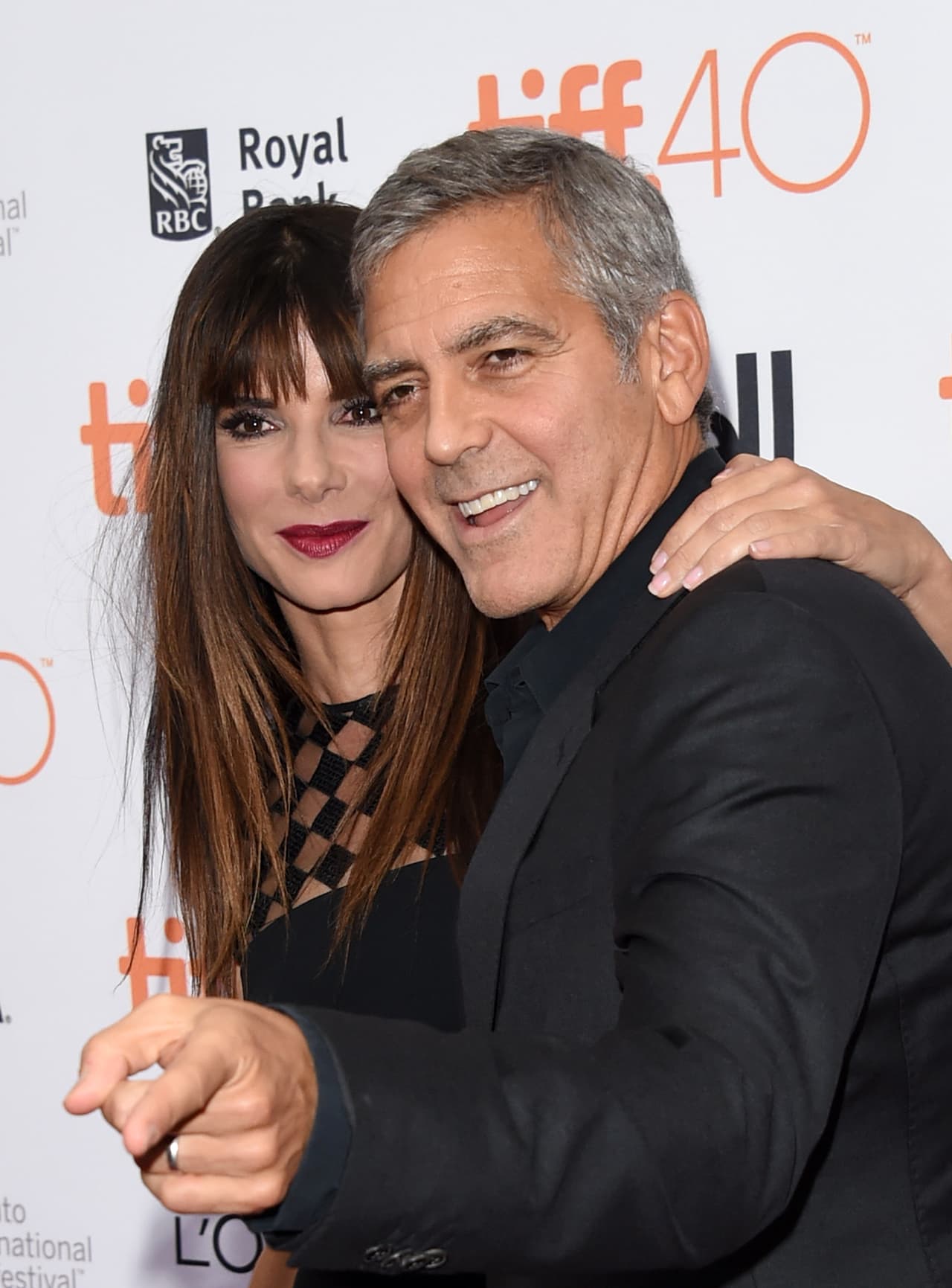 Y ahí se reencontró con su gran amigo Clooney.