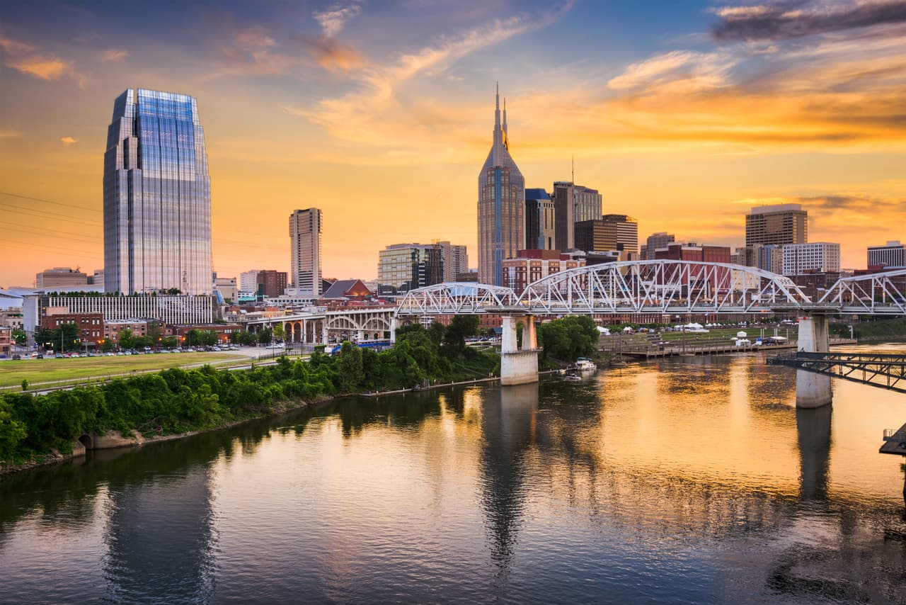 Nashville, Tennessee, ocupa el octavo lugar. Ha ganado un gran número de trabajos desde la apertura de la empresa Yoshi que anunció que dejaría Sillicon Valley a finales del 2020.