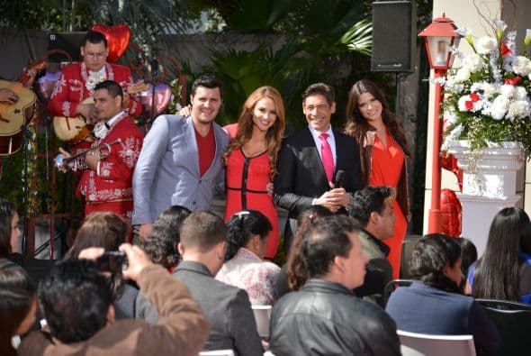 Nuestros guapos conductores fueron testigos de lujo del enlace matrimonial.