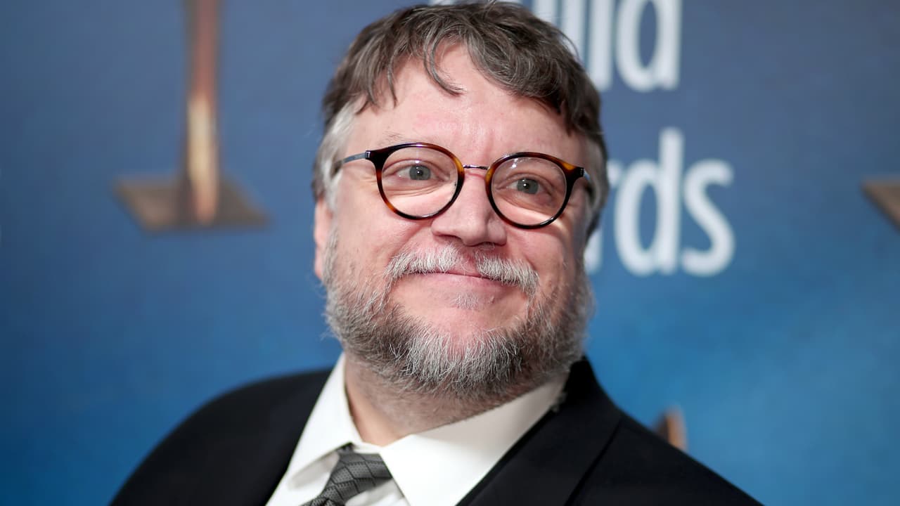 <b><a href="https://twitter.com/RealGDT" target="_blank">A través de su cuenta de Twitter, el cineasta Guillermo del Toro</a></b> negó este miércoles que exista un proyecto en el que trabaje en conjunto con Yalitza Aparicio y Diego Luna.