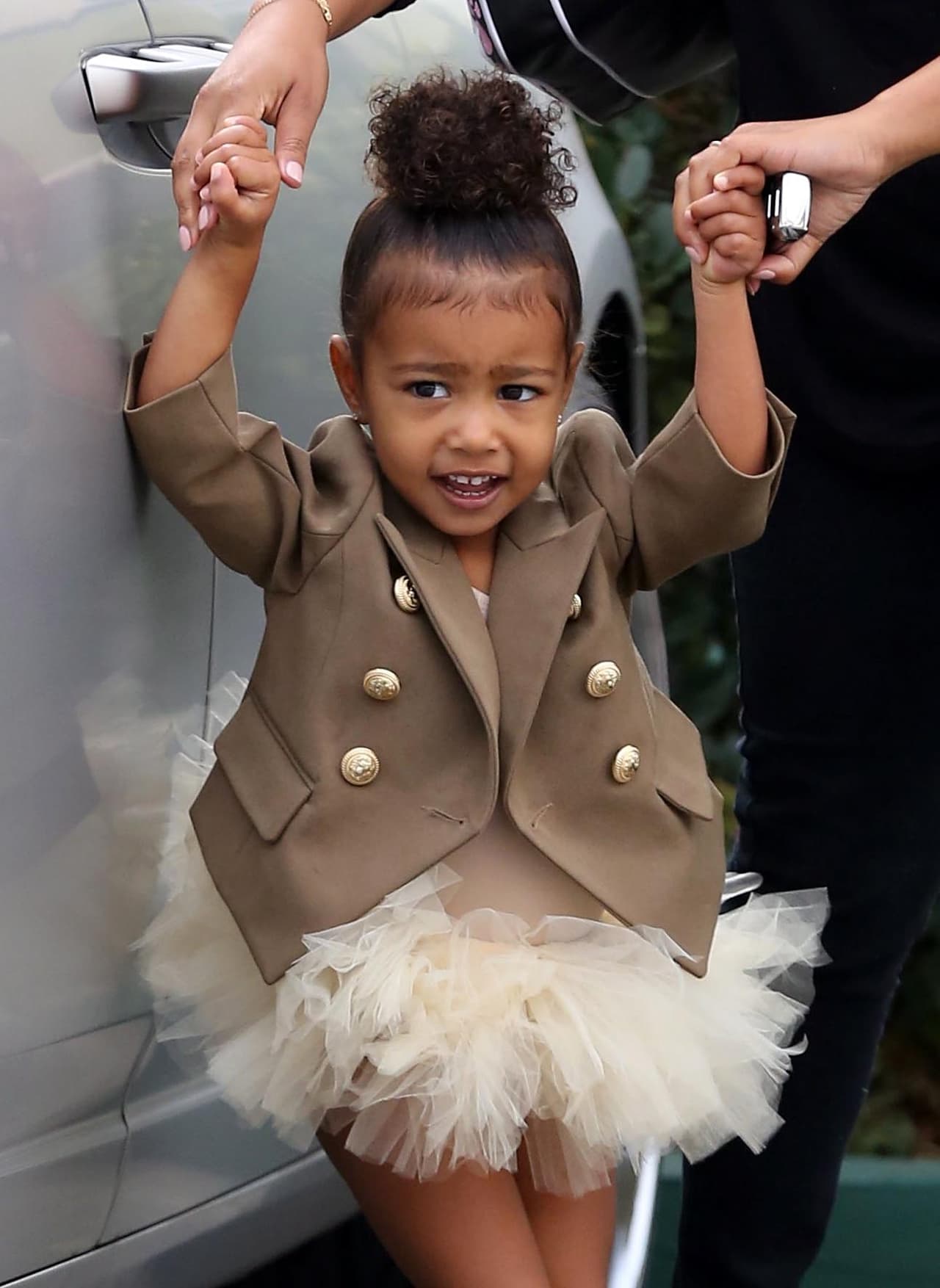 Pero la sonrisa de la nena duró muy poco.