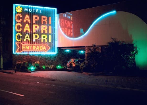 Una mirada al interior de los 'moteles del amor' de Brasil