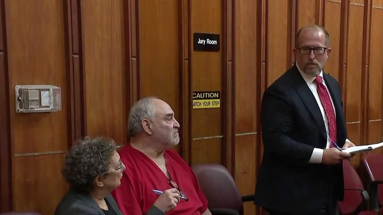 Hombre acusado del asesinato de una mesera de La Carreta en el 2005 es condenado a muerte