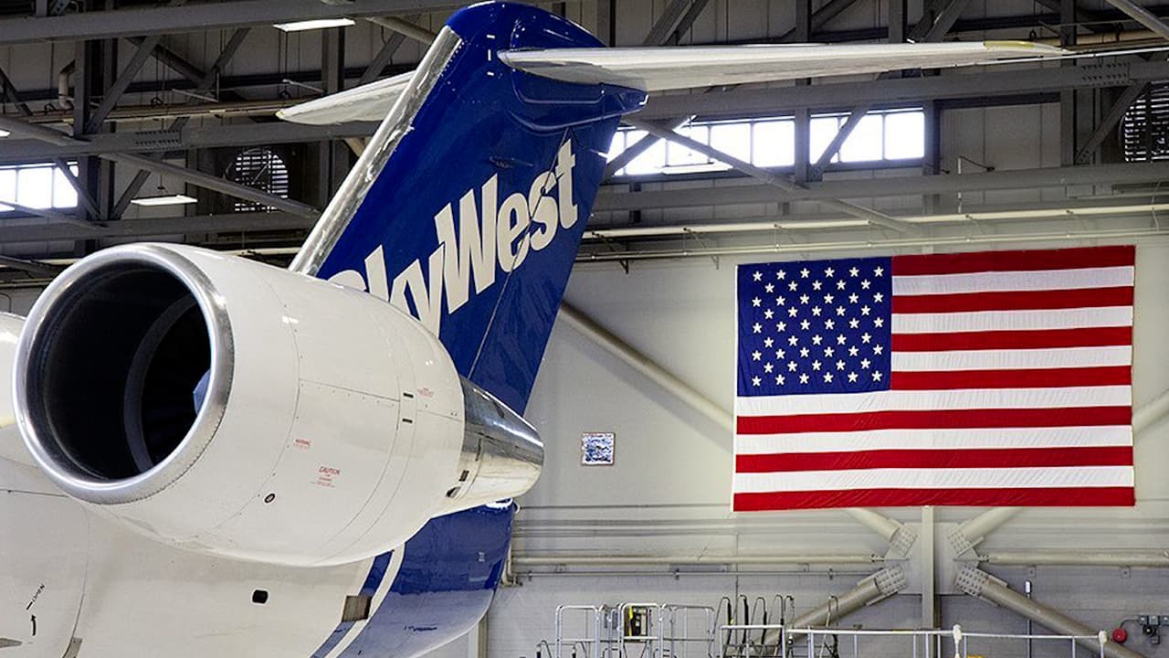 Aún hay cancelaciones y retrasos de vuelos de SkyWest en el Aeropuerto Fresno-Yosemite