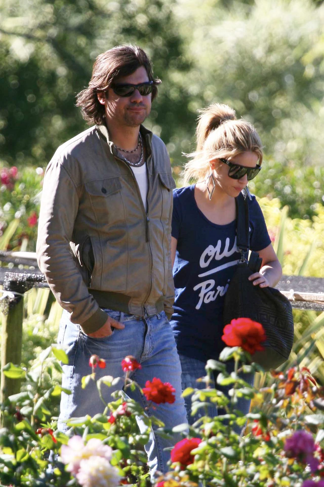 Con todo y esos argumentos, Antonio perdió la demanda y ésta fue desechada por los tribunales de Los Ángeles, Suiza y Nueva York.