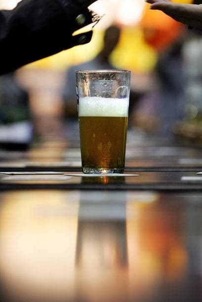 En la inauguración de un evento, el funcionario recordó que el consumo de alcohol es consecuencia de más de 60 tipos de enfermedades.