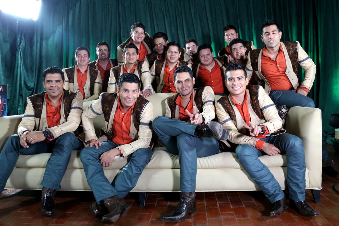 <h3 class="cms-h3-H3"><b>3. Banda Los Recoditos. </b></h3>
<b><h3 class="cms-h3-H3"><u>Número de nominaciones: 2</u></h3></b>