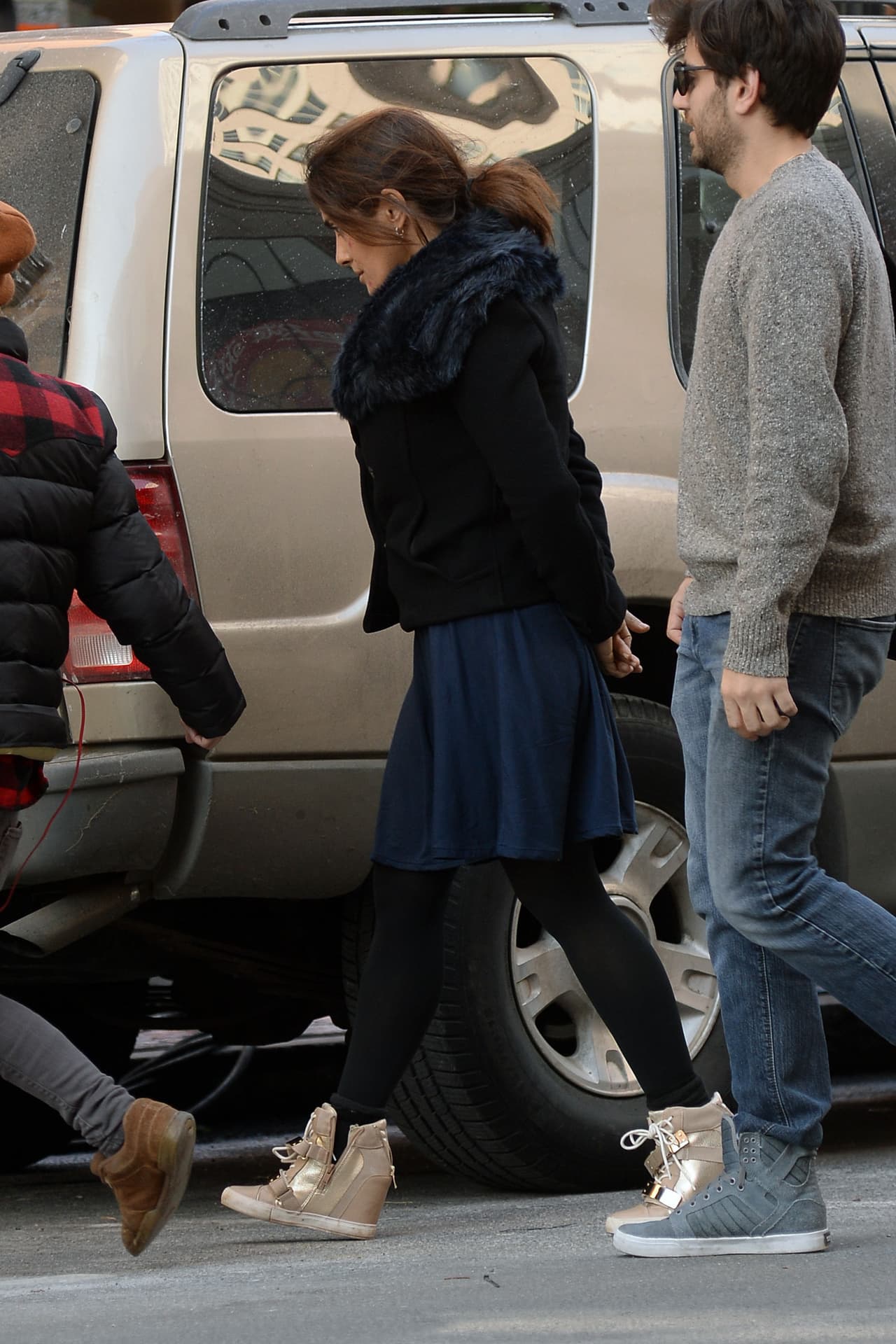 Es una comedia que filma con Alec Baldwin.