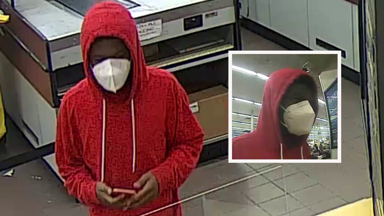 ¿Lo has visto? El FBI solicita ayuda para localizar a sospechoso de robo apodado 'Caperucito Rojo'