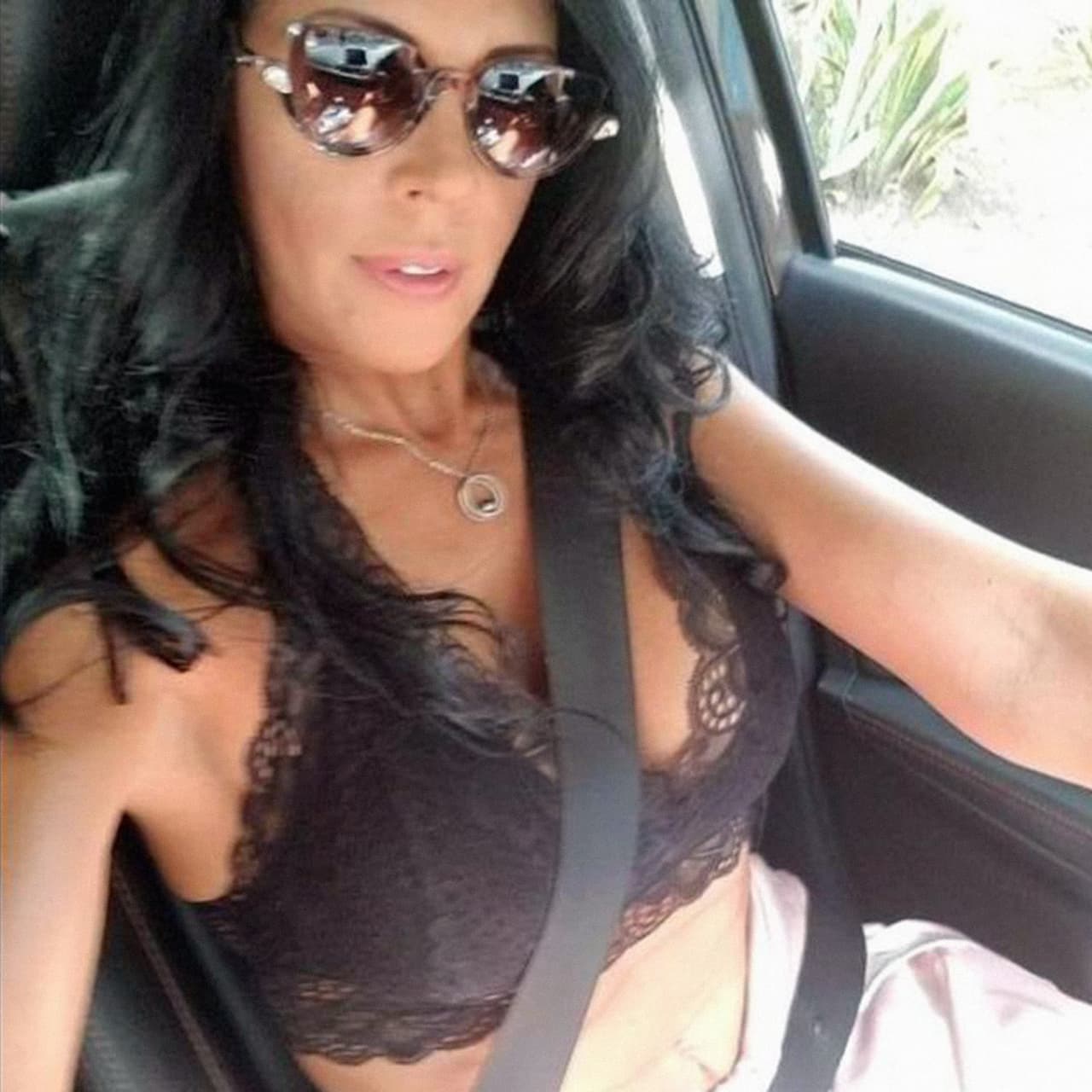 En el operativo policial se han investigado bares, hoteles, discotecas y zonas turísticas dentro y fuera del centro de Cartagena, donde las redes mafiosas ofrecen los servicios de prostitución.